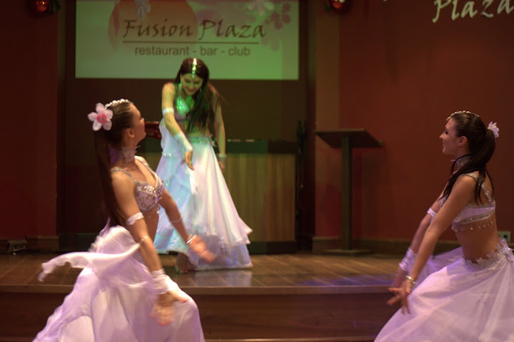 индийские танцы.jpg